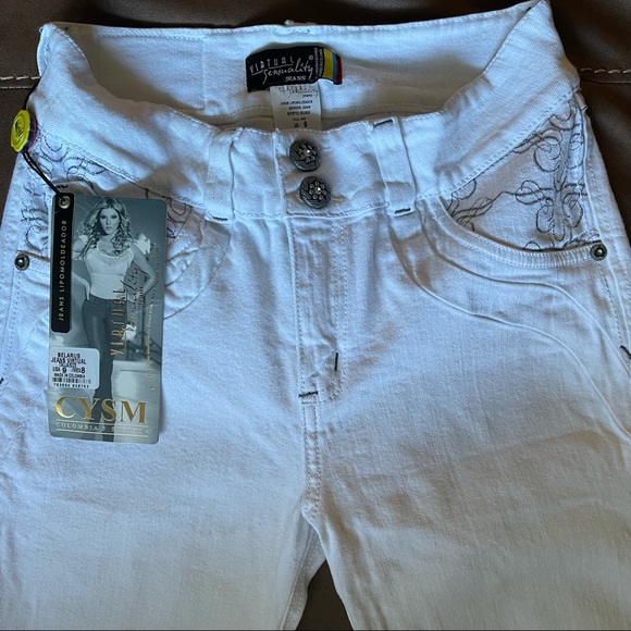 CYSM Colombian push up short. - Picture 3 of 6